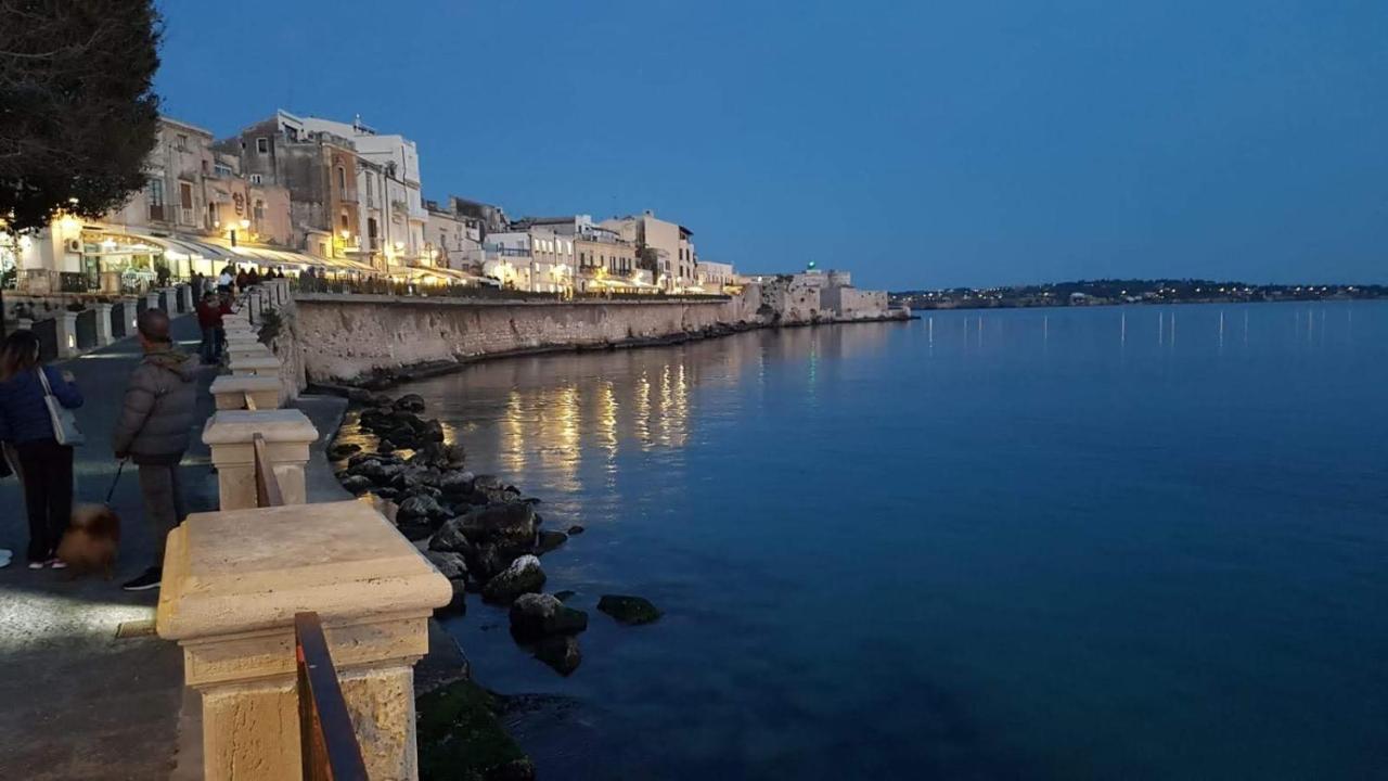 Апартаменты Ortigia Porta Del Mare Сиракузы Экстерьер фото